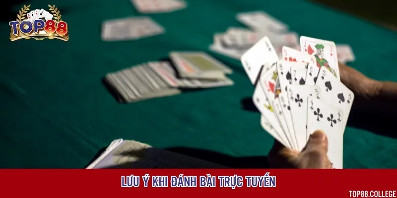 Nắm vững luật chơi trước khi tham gia đánh bài trực tuyến